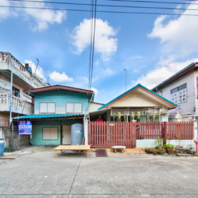ขายบ้าน 2 หลัง ในแปลงเดียว หมู่บ้านรัตนโกสินทร์ 200 ปี ปทุมธานี