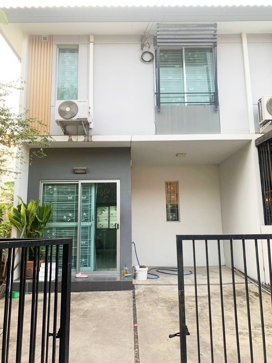 ขายทาวน์โฮม 2 ชั้น หมู่บ้านพฤกษา 96/2 รังสิต - คลองหลวง 2 