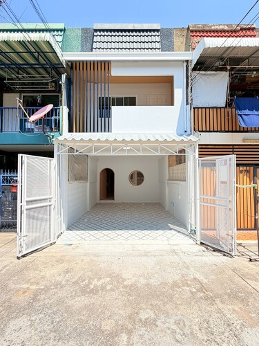 ขายหมู่บ้านกรุงธน (ซ.จรัญสนิทวงศ์89 แยก19)