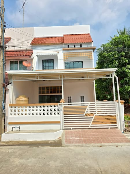 ปิดการขายหมู่บ้านชมฟ้าวรางกูล (บ้านหลังริม)